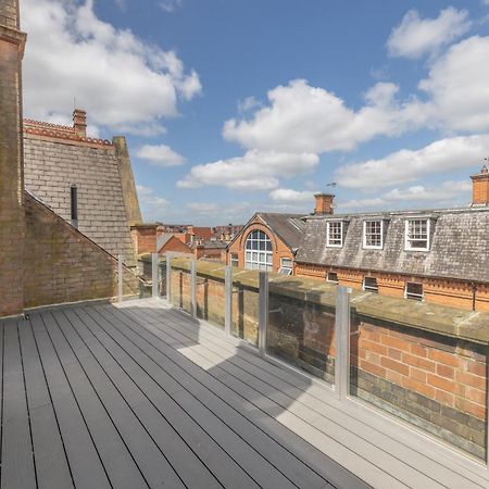 The Pocklington - The Golden Mile Suite Leicester Buitenkant foto