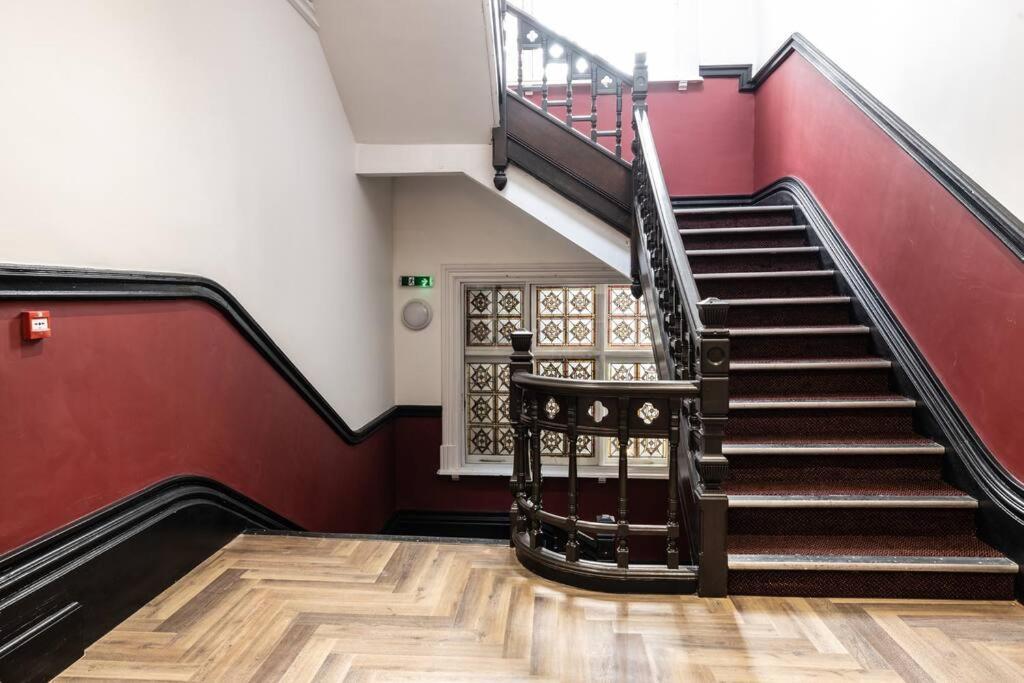 The Pocklington - The Golden Mile Suite Leicester Buitenkant foto