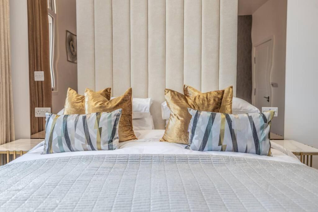 The Pocklington - The Golden Mile Suite Leicester Buitenkant foto